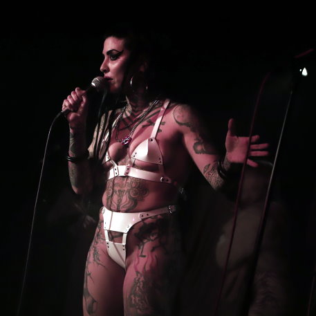 Fibi Eyewalker (D) - Punx n Kweenz Spezial - Neue Zukunft, Berlin - 27. Februar 2025 (4).JPG